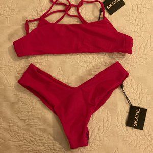New Skatie bikini set Maddie top Mandi bottom in sold-out Pink / Magenta, both …